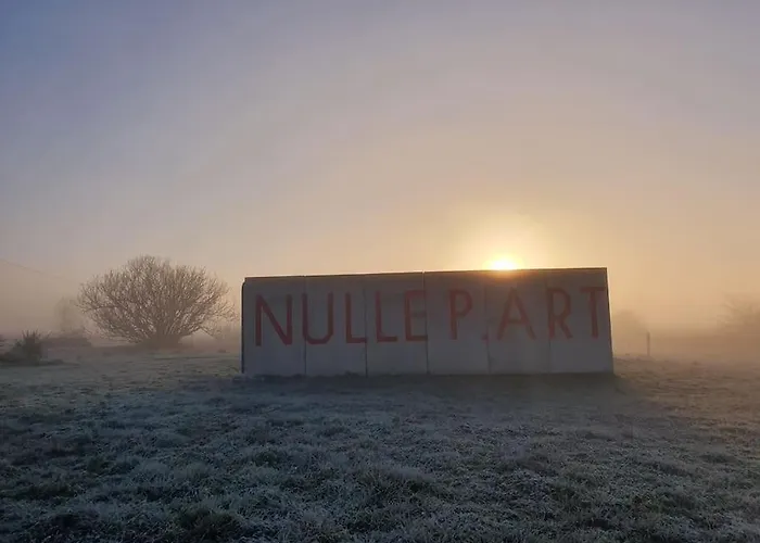 Un Loft Original Au Milieu Des Vignes Сasa de vacaciones Lugasson